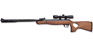 Crosman Valiant NP ilmakivääri 4.5mm kiikarilla