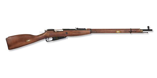 Mosin Nagant 1891/30 jousitoiminen kivääri (lippaalla), puutukki