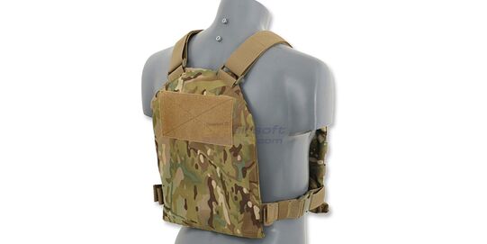 Plate Carrier + pehmeät panssarilevyt, multicam