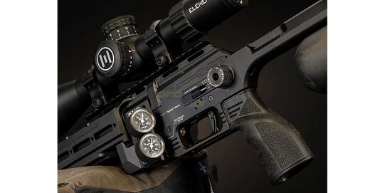 FX Panthera MkII 700 PCP Air Rifle 6.35mm (150J)