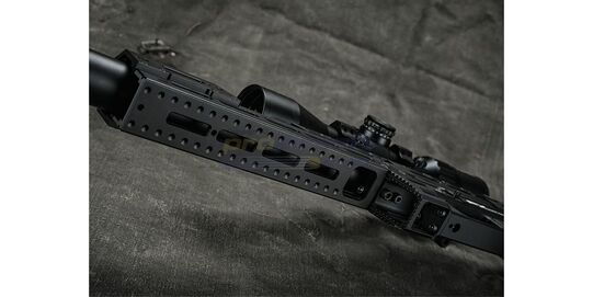FX Leopard Sniper Tube PCP ilmakivääri 6.35mm (123J)
