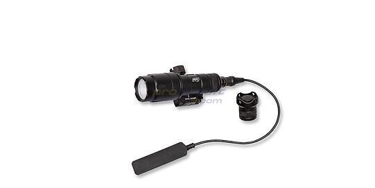 ASG taktinen valaisin 280-320 lumenia, musta