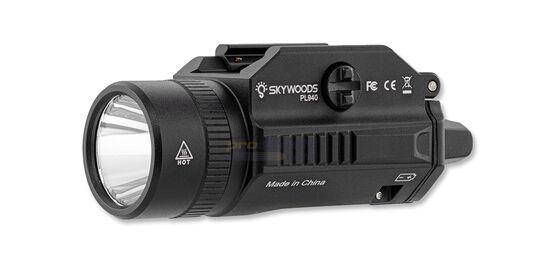 Skywoods PL940 Cyclone taktinen valaisin