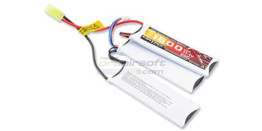 Matrix High Performance 11,1V 1600mAh 20C Lipo akku - Matrix High Performance 11,1V 1600mAh Tri-Cell-tyyppinen LiPo-akku airsoft-käyttöön.