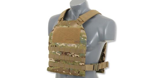 Plate Carrier + pehmeät panssarilevyt, multicam