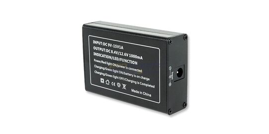 Specna Arms LiPo/Li-Ion laturi 7.4V/11.1V - Specna Arms laturin virtaliitin