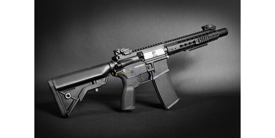 Evolution Recon 10 Silent OPS Carbontech sähköase, musta