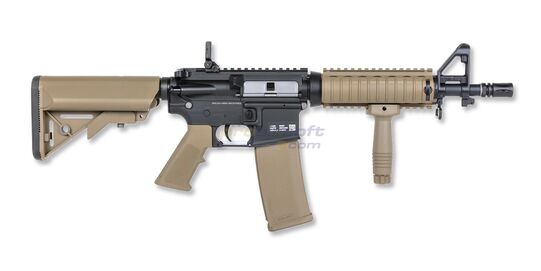 Specna Arms SA-F13 FLEX Gate X-ASR Gen2, hiekka - Specna Arms SA-F13 FLEX airsoft-karbiini hiekansävyisenä, oikea sivu