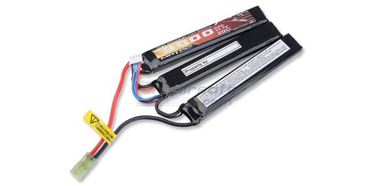 Matrix High Performance 11,1V 3000mAh 20C Lipo akku - Matrix High Performance 11,1V 3000mAh butterfly-tyyppinen LiPo-akku airsoft-sähköaseisiin.