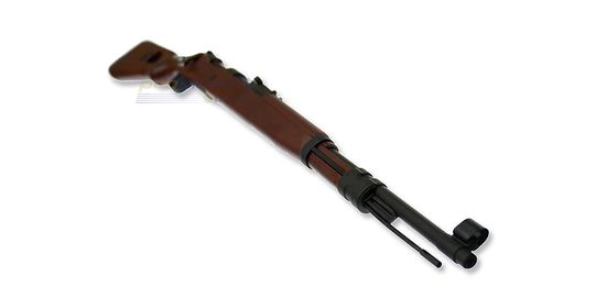 Mauser Kar K98 jousitoiminen kivääri (lippaalla), puutukki