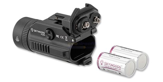 Skywoods PL940 Cyclone taktinen valaisin